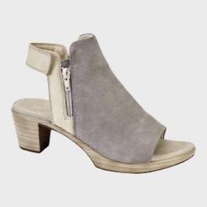 Naot gray suede leather heeled bootie sandals NWOB Size 41